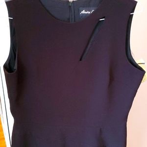 Little Black dress Sandra Angelazzi size 10. D1 office or night out